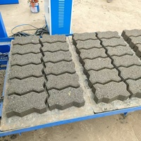 Machine automatique de fabrication de briques 4-25 avec système de vibration stable pour la production de blocs de ciment destinés aux projets de construction