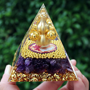 Pyramide en cristal Kogiya 8 cm, style gourde, en résine époxy, décoration d'intérieur, ornement de bureau, collection, cadeau - Product Image 3