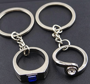 HR <b>Couple</b> Diamond <b>Ring</b> Shape Zinc Alloy Keychain-Luxury Fashion Gift for Both Men and Women Valentine's Day - Product Image 4