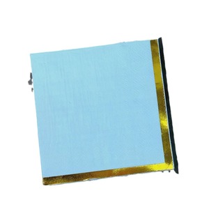Serviettes carrées à bords dorés, serviettes en papier jetables haut de gamme pour hôtels, restaurants, célébrations et anniversaires. Vente en gros. - Product Image 5