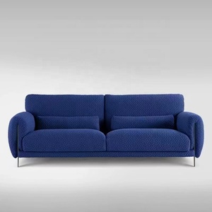 MEIJIA Venta al por mayor de lujo personalizado sala de estar sofá Chesterfield conjunto de <span class=keywords><strong>2</strong></span> plazas <span class=keywords><strong>PUFF</strong></span> de diseño para el hogar muebles de oficina - Product Image 4