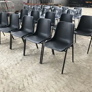 Mobiliário escolar fornecedores metal empilhável plástico mesa sala de treinamento crianças adultos estudante cadeiras com escrita pad tablet