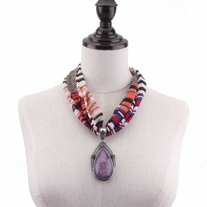 Sciarpa da <span class=keywords><strong>donna</strong></span> con ciondolo in strass con ciondolo con ciondolo in stile elegante con vari colori - Product Image 6