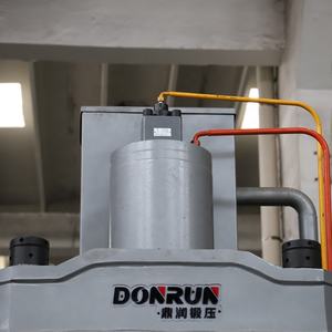 <span class=keywords><strong>Presse</strong></span> hydraulique électrique à quatre colonnes de 200 tonnes utilisée pour l'<span class=keywords><strong>atelier</strong></span> - Product Image 3