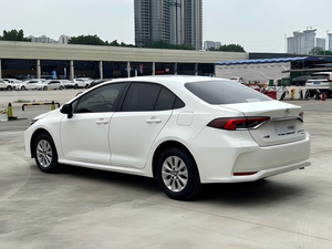 Pour Corolla <span class=keywords><strong>2022</strong></span> 1.5L CVT Essence 121 Ch L3 Avertisseur de collision avant <span class=keywords><strong>Voiture</strong></span> d'occasion Volant à gauche Intérieur sombre Pneus R15 - Product Image 4