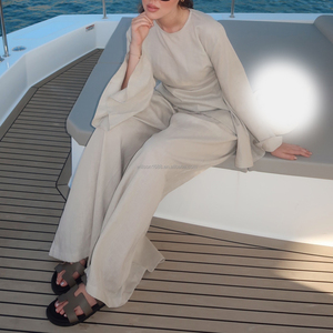 Ensemble coordonné de luxe minimaliste Willson pour femme : <span class=keywords><strong>Blouse</strong></span> asymétrique et pantalon en lin naturel, style modeste et personnalisé pour femme musulmane - Product Image 2