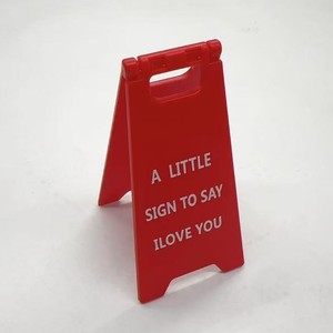 Letrero Divertido con Diseño de Vómito de Perro, Color Amarillo Brillante, PLA Ecológico, Letrero Personalizado para Jardín, Regalo - Product Image 3