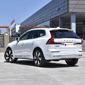 Nuevo <span class=keywords><strong>Volvo</strong></span> XC60 <span class=keywords><strong>B5</strong></span> 4WD Edición Inteligente, SUV Mediano con Sistema PHEV, 5 Asientos Confortables, Redefine el Viaje Familiar, Disponible en Stock - Product Image 2