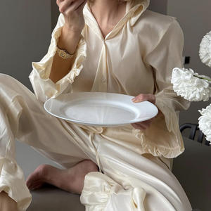 2025 da <span class=keywords><strong>donna</strong></span> in cotone francese poliestere satinato con maniche lunghe arricciature set pigiama indossare biancheria <span class=keywords><strong>intima</strong></span> da <span class=keywords><strong>donna</strong></span> elegante in autunno - Product Image 4