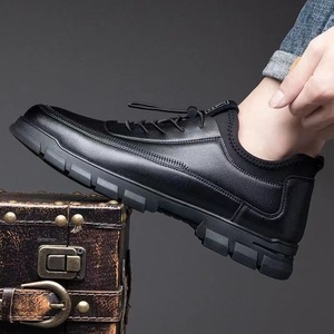 รองเท้าหนังผู้ชายทรงหัวมน ระบายอากาศได้ดี พื้นยาง เหมาะสำหรับใส่ทำงานหรือโอกาสทางการ - Product Image 2