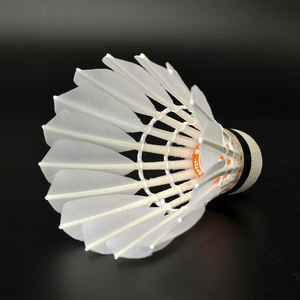 ลูกขนไก่แบดมินตันคุณภาพสูงสำหรับการแข่งขันระดับทัวร์นาเมนต์ SNOWPEAK รุ่น SP707 ขนห่านเกรดพรีเมียม 2 ชั้น แกนไม้ก๊อก - Product Image 6