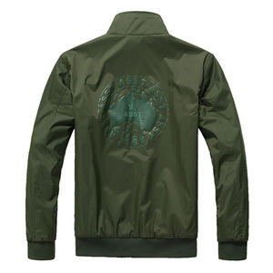 Veste <span class=keywords><strong>l</strong></span>égère en nylon d'automne pour hommes Fournisseur <span class=keywords><strong>de</strong></span> vêtements pour hommes <span class=keywords><strong>de</strong></span> style européen - Product Image 2