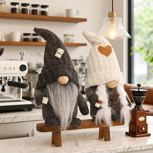 Poupée gnome Rudolph 2025 avec cœur en peluche, décorations de Noël, longues jambes, cadeau de la Saint-Valentin pour les enfants - Product Image 4