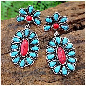 Orecchini Pendenti Vintage in Turchese, Gioielli di Moda in Tono Avorio per Donne - Product Image 1