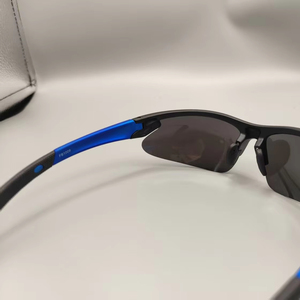 2025 occhiali da sole da ciclismo ad alte prestazioni da uomo Flip-On per visione notturna a doppio uso con montatura per PC lenti per esterni lenti per miopia - Product Image 6