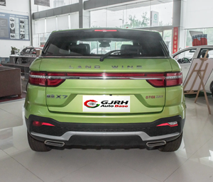 Véhicule d'occasion en promotion : Landwind X7 1.5T essence 2018, 5 portes, 5 places, SUV, conduite à gauche, toit ouvrant, faible kilométrage, haute performance - Product Image 4