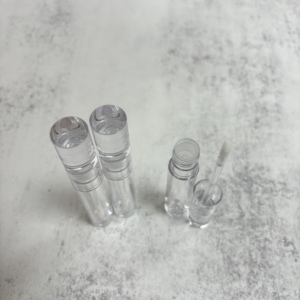Tube à lèvres transparent vide, en plastique, pour gloss ou huile à lèvres, avec logo personnalisé, emballage cosmétique pour gloss à lèvres. - Product Image 4