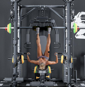 Rack de Squat Multifonction de Haute Qualité avec Système de Poulies Fluide pour l'Entraînement de Force Professionnel - Product Image 6