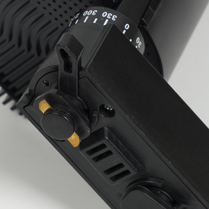 LOSO Prix de gros Éclairage moderne en aluminium 10W 20W 30W Plafonnier encastré à LED sur rail - Product Image 6