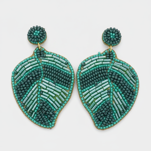 Boucles d'oreilles brodées à la mode pour femmes - Product Image 1