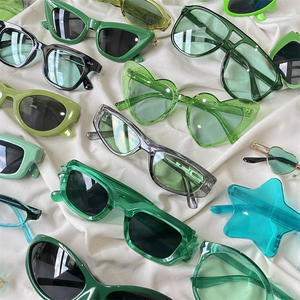 Gafas de Sol de Color verde de moda para mujer UV400 Internet Celebrity Street Style <span class=keywords><strong>Lentes</strong></span> protectoras - Product Image 3