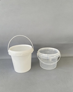Vendita all'Ingrosso di Secchi in PP per Alimenti da 0,5L-1L con Manici e Coperchi, Ecologici e Ermetici, Colori/Logo Personalizzabili per Latte - Product Image 1