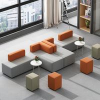 Ensemble de canapés modulaires sectionnels, tissu moderne, structure en bois, éponge haute densité, personnalisable, OEM pour salon d'accueil d'appartement