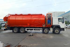 Camión de limpieza y succión combinado Sinotruk Howo, 4 ejes 12 ruedas, 33 CBM, para limpieza de tuberías y aspiración de aguas residuales - Product Image 3