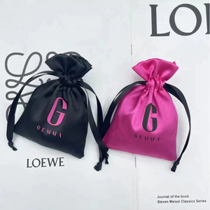 Sac à cordon en satin beige avec logo personnalisé pour parfum, vêtements, chaussures, sac anti-poussière, pochette à bijoux, emballage - Product Image 6
