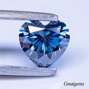 Piedra preciosa suelta con corte de corazón de moissanita azul, calidad AAA Premium - Product Image 2