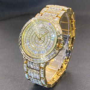 <span class=keywords><strong>2026</strong></span> V375 Uniek Ontwerp Super Glanzende Bling Horloge Volledig Bezette Strass Hip Hop Gouden Luxe Diamantenhorloge voor Dames en Heren - Product Image 3