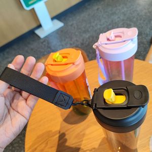 Gradient Plastic Sport Water Bottle 650Ml Reusable Portable Cup For Outdoor Travel School Use - Product Image 2