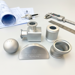 Aluminium precisie CNC-bewerkte onderdelen CNC-machinebedrijven in China Geanodiseerd messing OEM draaien frezen bewerkte service - Product Image 2