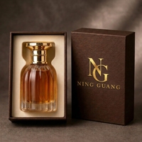Botol Parfum Bulat Kustom Kelas Atas 30 ml Botol Kaca Parfum Silinder Mewah dengan Kemasan