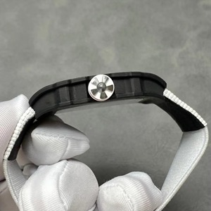 Reloj Deportivo Ligero de Fibra de Carbono, Función Simple, Baja Tasa de Fallos - Product Image 4
