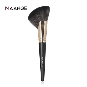 MAANGE Marque privée Outils de maquillage <span class=keywords><strong>Pinceau</strong></span> pour le visage Bande de faucille à biseau unique <span class=keywords><strong>Blush</strong></span> Highlighting Contour Brush Set de pinceaux de maquillage - Product Image 5
