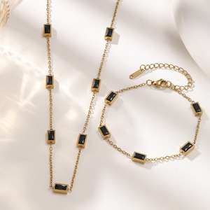 <span class=keywords><strong>Collier</strong></span> pendentif transfrontalier polyvalent, style Ins, avec serti géométrique, sportif, en acier inoxydable 304 électroplaqué, luxe léger - Product Image 6