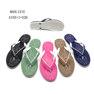 Pantoufles fantaisiste en plastique pour femmes,, babouches de bonne qualité, sandales bon marché, vente en gros - Product Image 6