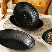 Assiette à dîner ovale moderne en plastique écologique et durable de 11 pouces, résistante au micro-ondes, sans BPA, non toxique, pour steak, pâtes, fruits, salades