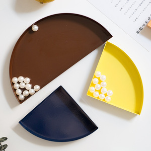 Eisen Metall rundes Tablett für zu Hause Küche Wohnzimmer-zum Servieren von Snacks Kosmetik Schmuck oder Lebensmittel Lagerung und <span class=keywords><strong>Display</strong></span> - Product Image 3