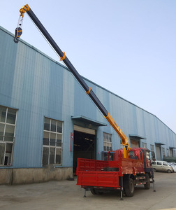 Grúa Telescópica de 4 Toneladas Montada en Camión, Fabricada en China, en Venta - Product Image 4