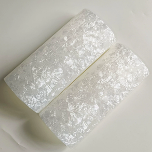 Film PVC nacre pour la décoration de surface des emballages de luxe - Product Image 1