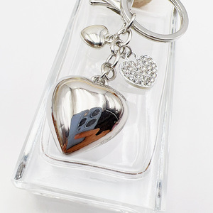 Portachiavi alla moda con cuore creativo alla moda borsa creativa pendente accessori - Product Image 3