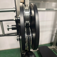 Station d'entraînement multifonctionnelle : Smith Machine, Power Rack et Functional Trainer avec système de poulies à double blocage pour exercices variés