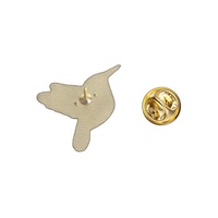 Broche en émail motif colibri floral, fleur colorée et cœur d'oiseau pour la décoration de sac à dos