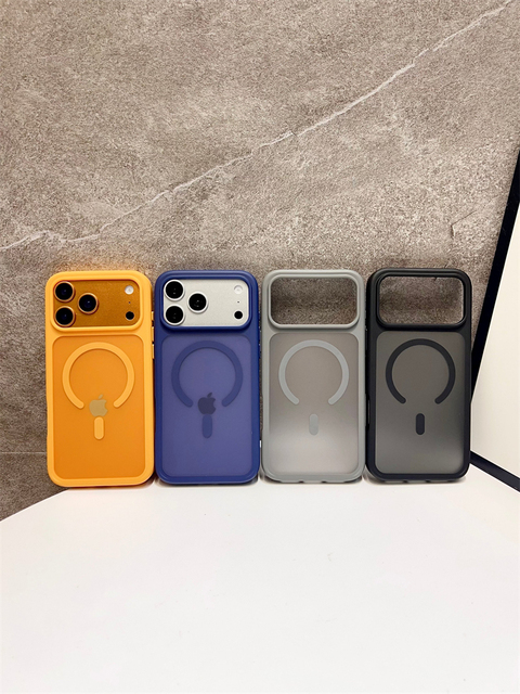 New Skin Feeling Super Magnetic Suitable for Iphone17promax Mobile Phone Protective case Popular Trend 17pro Simple 17 16promax