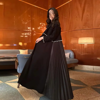 Robe musulmane de haute qualité pour femmes, style marocain et Dubaï, plissée, ornée de perles, noire, ouverte, type abaya.