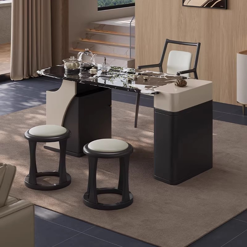 Table à thé de 1,5 mètre, 1 chaise principale, 2 tabourets ronds