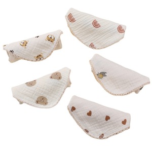 Babero de Gasa para Bebé Carlota, 25x25 cm, Toalla Triangular de Algodón Puro con Hebilla para Bebés, Estampado de Dibujos Animados - Product Image 5