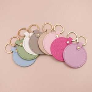 Stylish Colorful PU Leather Diaper Bag Keychain Round Leatherette Keychain Fashion Leather Round Keytag Logo Keychain <b>for</b> <b>Gifts</b> - Product Image 4